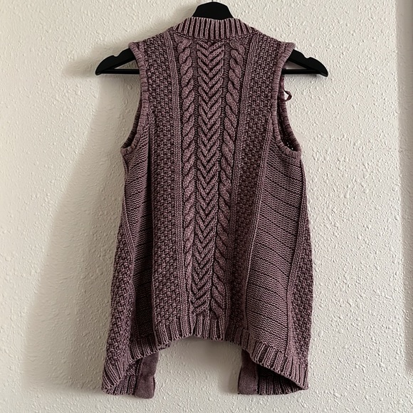 Vintage America Jeans Co Purple Cable-Knit Vest - Picture 5 of 6